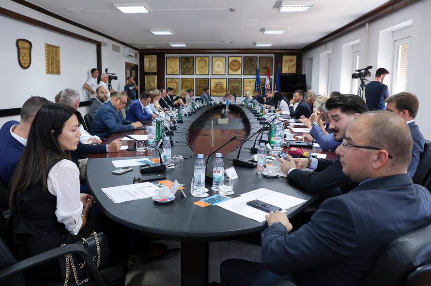 Konstituirajuća sjednica gradskog vijeća Grada Splita