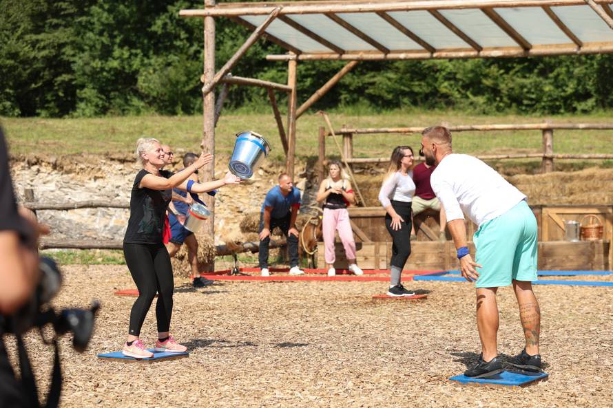 Počela je 'Farma'! Vođa izabrao sluge, a šok već na kraju dana: 'Moram birati, a nikog ne znam'