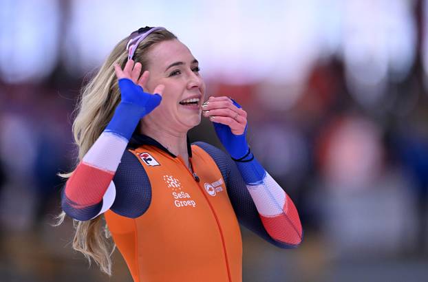 Speed skating: All-around World Championships / Sprint World Championships