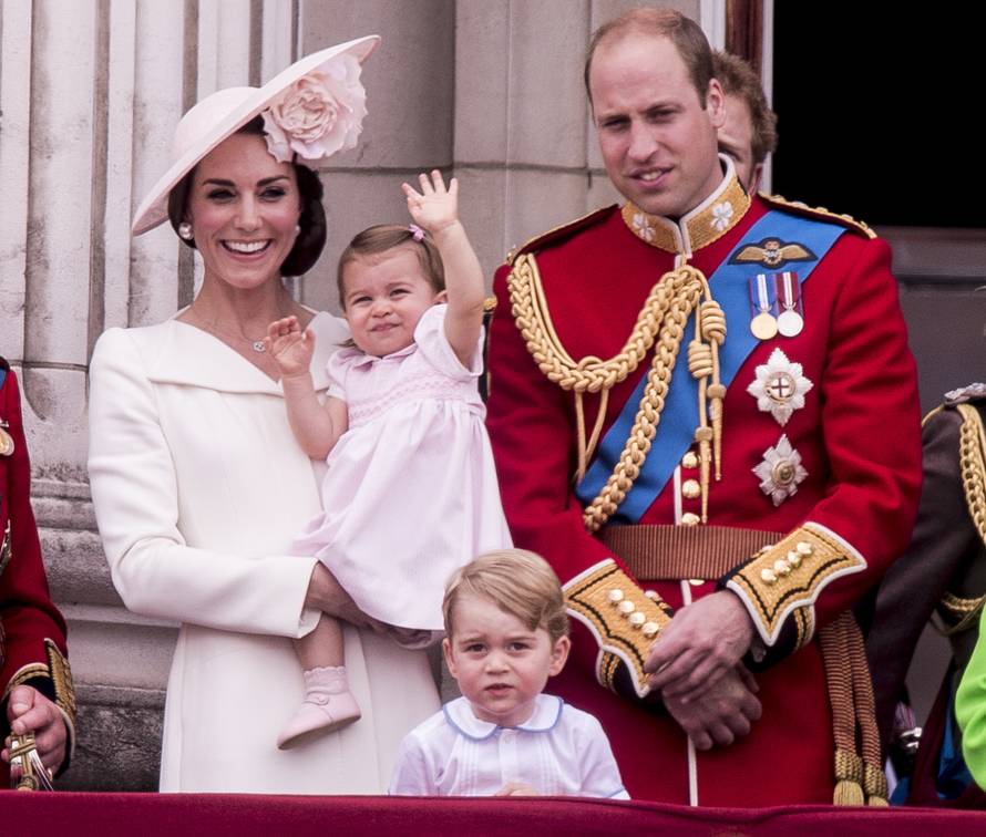 Duchess of Cambridge expecting third child