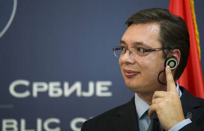 'Unatoč lapsusima': Vučić je čestitao Kolindi na pobjedi