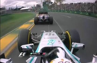 Rosberg slavio, Magnussen  za povijest, Vettel ispao iz utrke