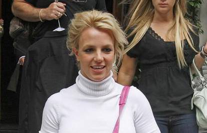 Britney bi zbog Williamsa rado preselila u London...