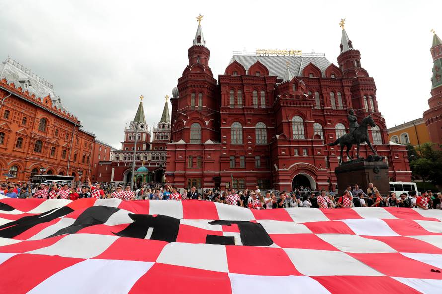 'Crven-bijeli' trg u Moskvi: Za Hrvate navijao i Steven Seagal