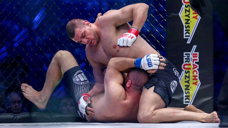 UFC premijerno stiže u Srbiju: Delija protiv Johnnyja Walkera