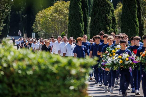 Split: Posljednji ispraćaj Ive Bege Hajdukovog igrača na Lovrincu