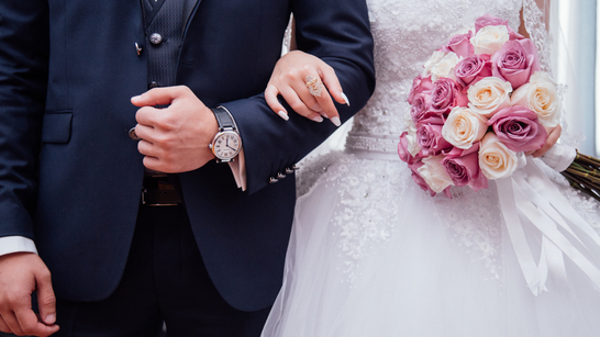 Budući mladenci šokirali goste popisom s 15 strogih pravila za vjenčanje: 'Ma, ovo je suludo!'