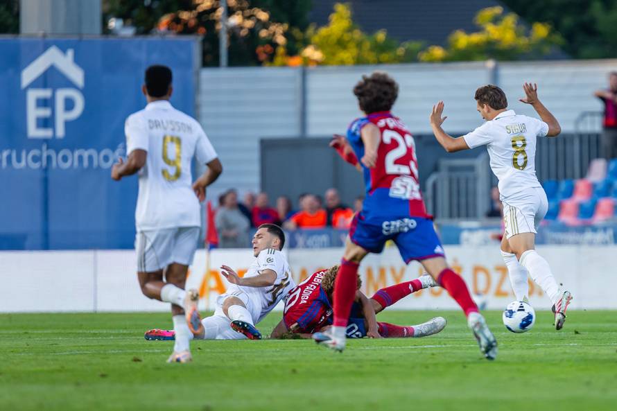 Uzvratna utakmica 4. pretkola nogometne Konferencijske lige Rakow - Hajduk