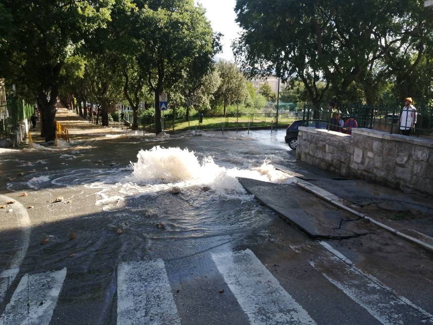 'Mi smo prvi splavari iz Splita, a za ovo su nam nudili i novac'