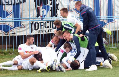 Hajduk u 6 minuta preokrenuo Slaven: Tudor je zabio u 94.!