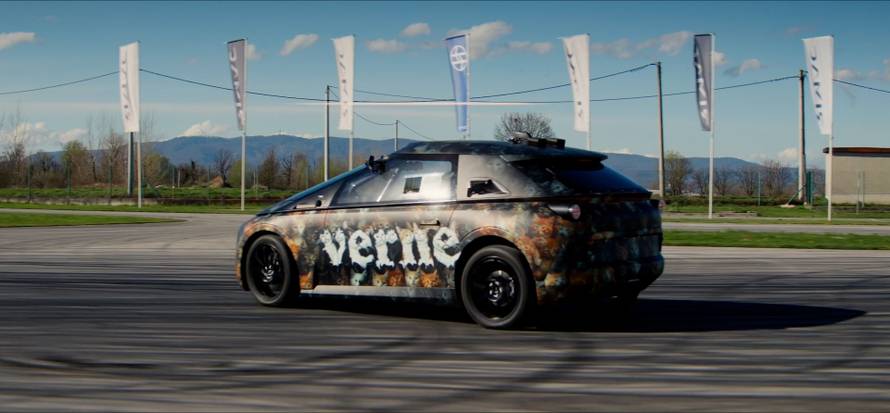 VIDEO Verne testira prototipove robotaksija. Rimac: Bit će sve više auta na cestama Zagreba