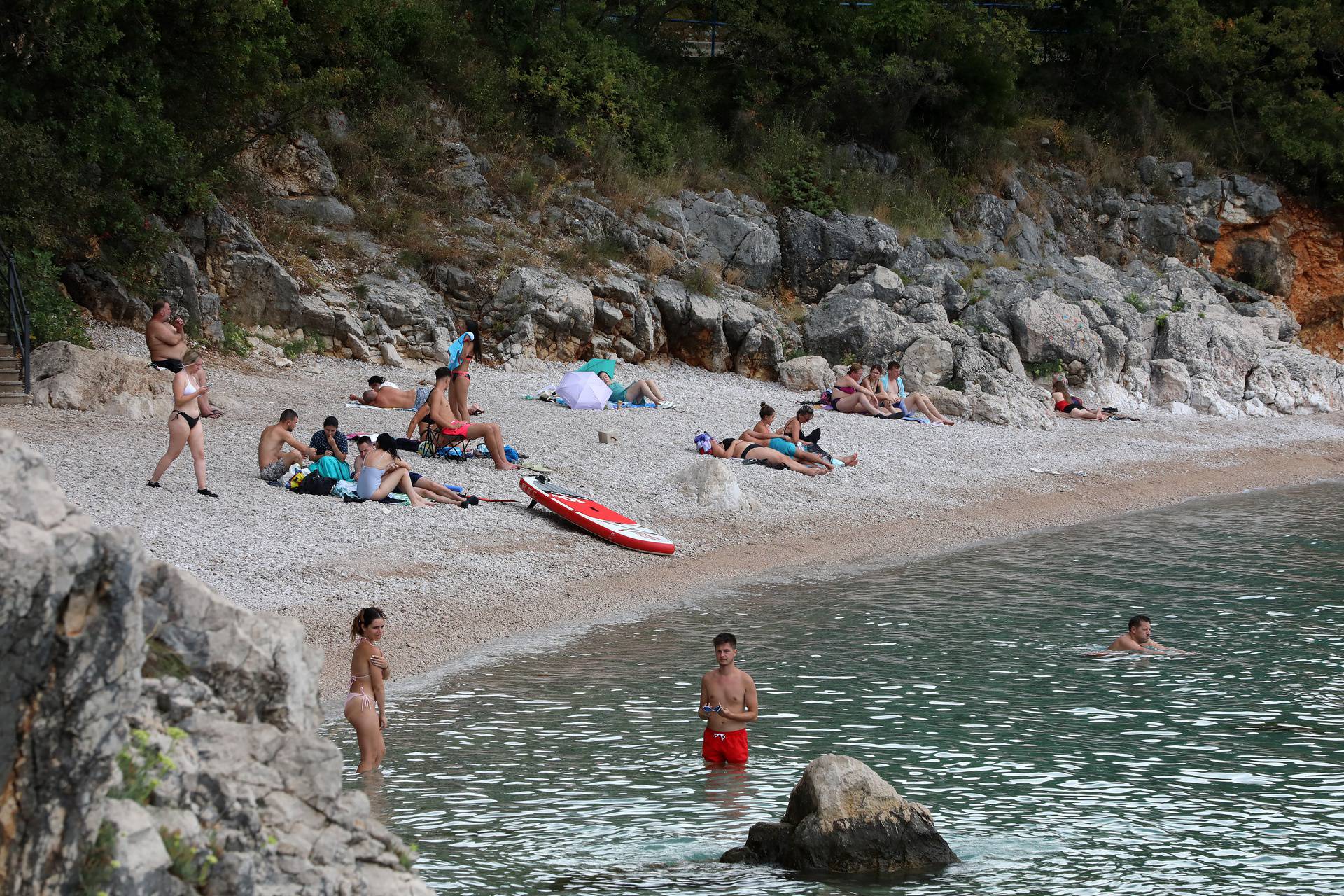 Rijeka: Rijetki kupa?i na plaži Nova voda