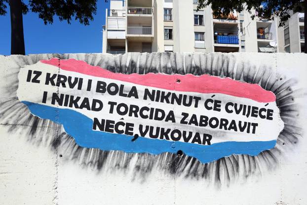 Split: Torcidini grafiti posve?eni Hajduku