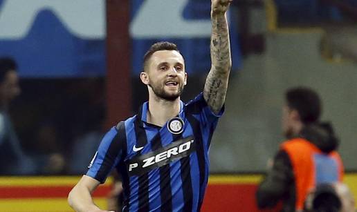 De Boer popušta: 'Brozović je reagirao najbolje što je mogao'