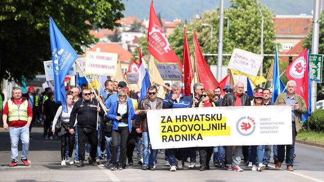 Zagreb: Na Međunarodni praznik rada održan marš pod sloganom Za Hrvatsku zadovoljnih radnika