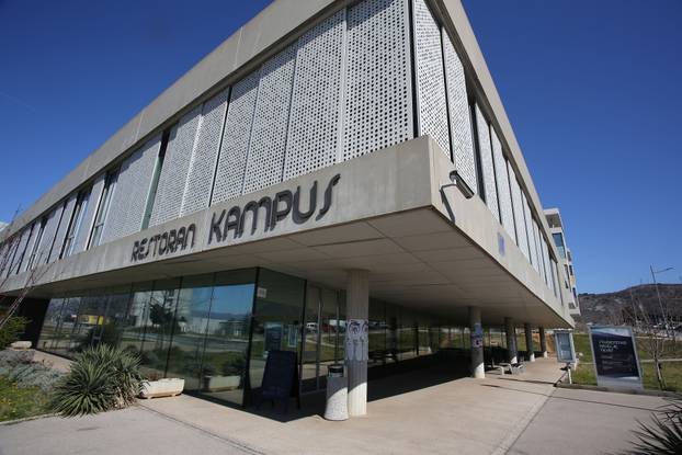 Prazan studentski kampus na Trsatu