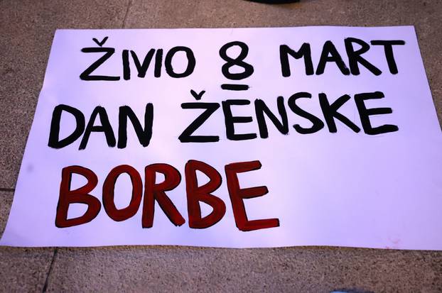 U Šibeniku održan no?ni marš - Feminizam nema granica