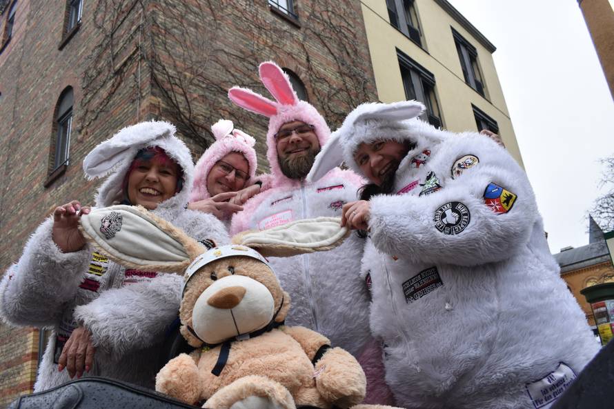 Donaldists, bikers as rabbits and other curious associations