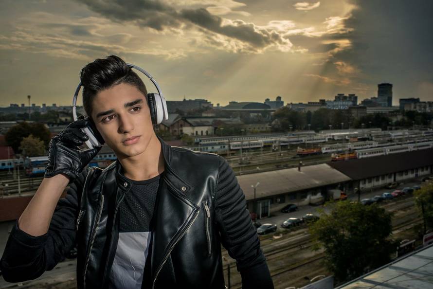 Endi Schrötter ide s Rokom u Tel Aviv: 'Osvojit ćemo publiku'