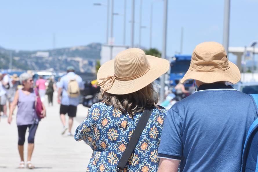 Sibenik: Visoke temperature na sibenskim gradskim ulicama