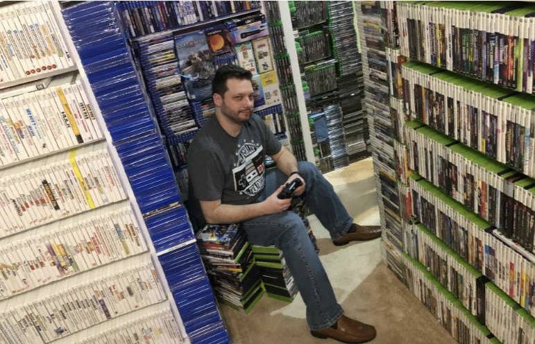 Ovaj tip skupio je preko 20.000 videoigara - i ne misli stati