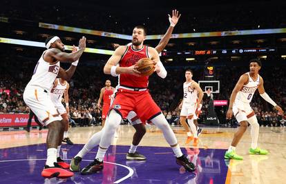 VIDEO Zovite FBI! Zubac odigrao utakmicu sezone s mizernom minutažom, Clippersi izgubili