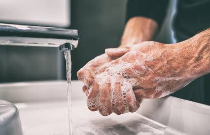 Doktor koji je udario temelje osnovnim higijenskim navikama: Perite svoje ruke!