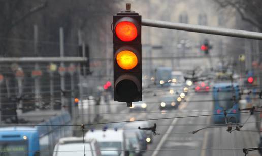 Evo kako su odabrane boje za semafor: Žute nekad nije bilo