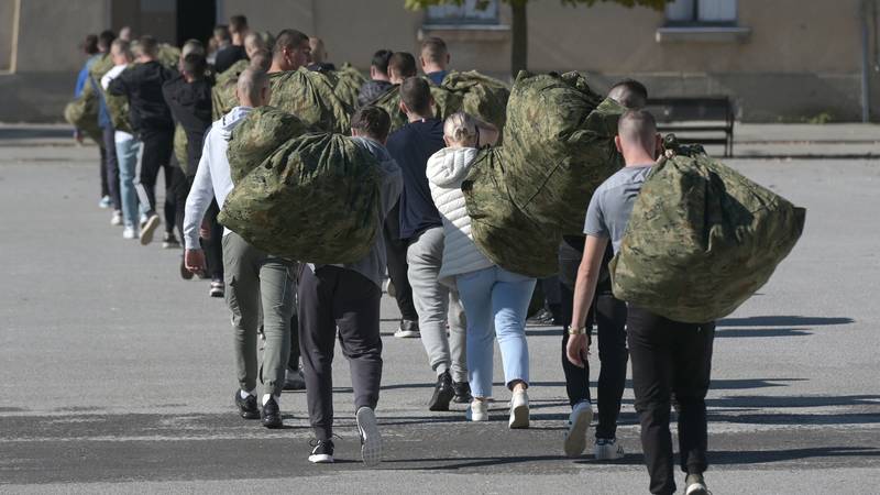 Prosvjedovat će protiv vojnog roka u Zagrebu: 'Mladi će na tržištu rada nastradati, opet!'