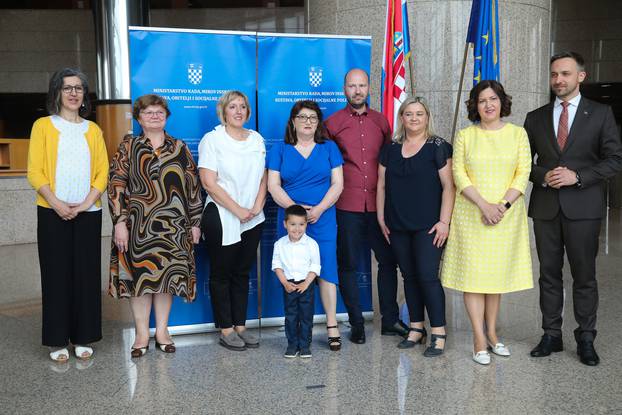 Zagreb: Udomiteljima uručene nagrade za 2023. godinu