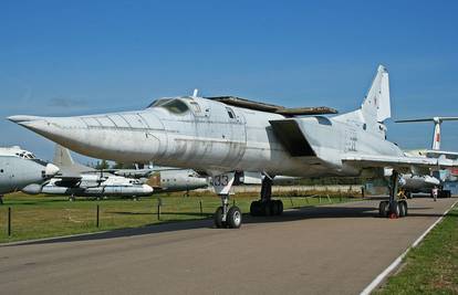 Srušio se ruski strateški bombarder koji može nositi nuklearno oružje. Poginuo pilot