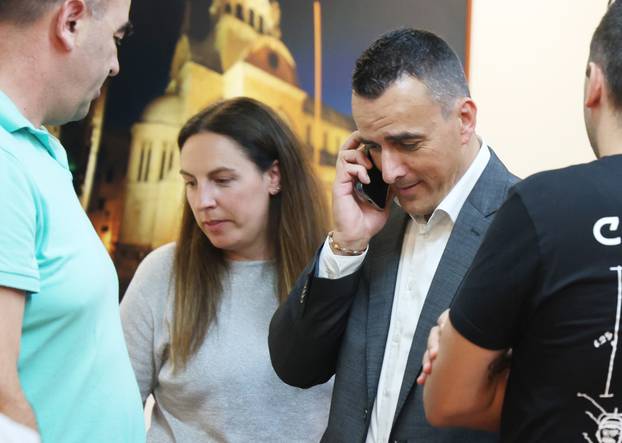 Šibenik: Uvjerljiva pobjeda HDZ-a za gradonačelnika i župana