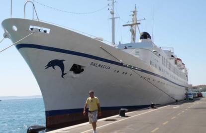 Turisti se vratili u Tursku, brod čeka novog vlasnika