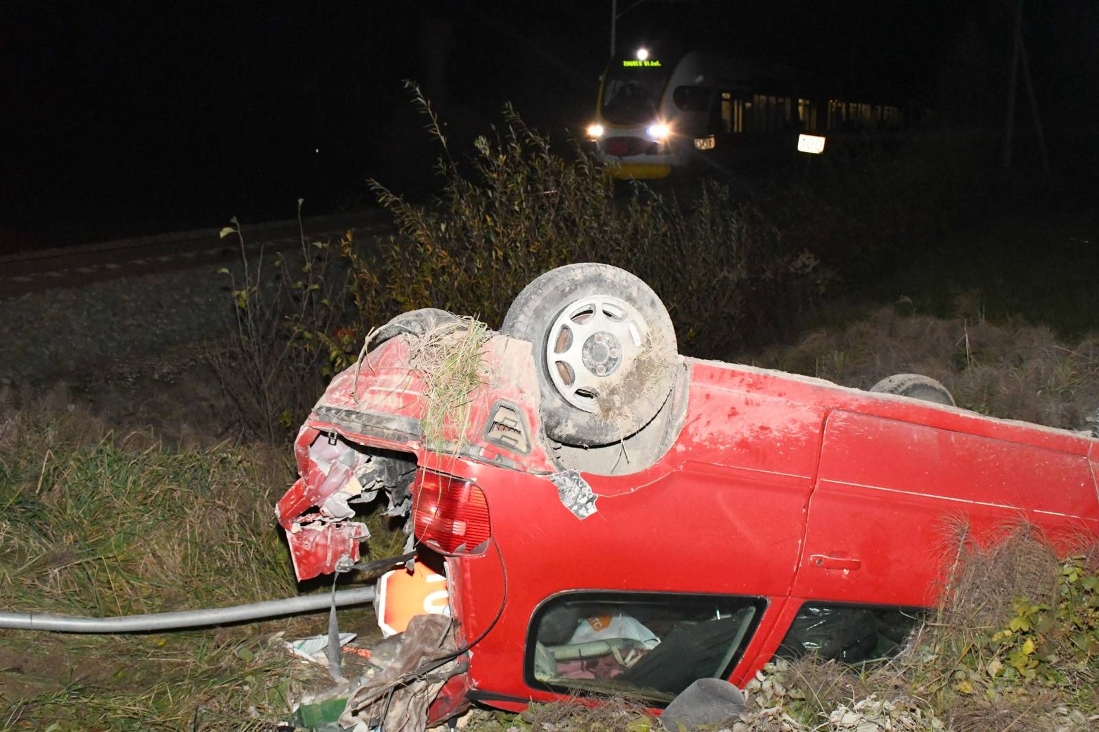 Vlak kod Križevaca naletio na automobil