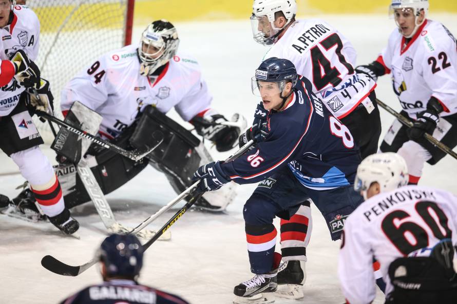 KHL Medvescak - Traktor