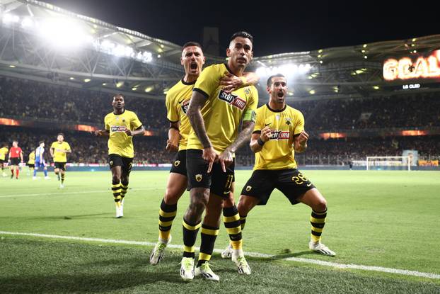 Atena: Utakmica između AEK i Dinamo u 3. pretkolu UEFA Lige prvaka