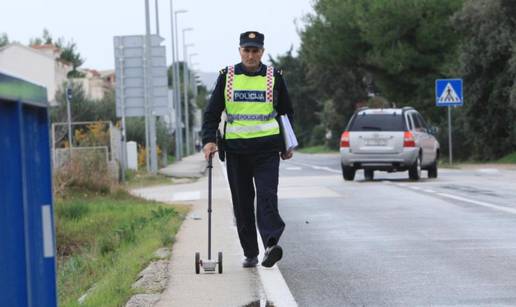 Autom udarila djevojčicu (10) koja je prelazila preko zebre