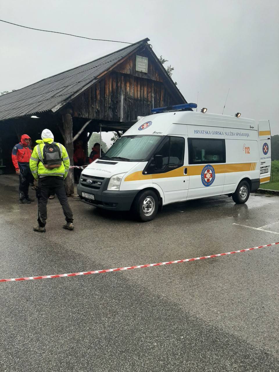 'Čula sam šuštanje, kao da je palo drveće... Pomislila sam da mi se nešto slomilo u dvorištu'