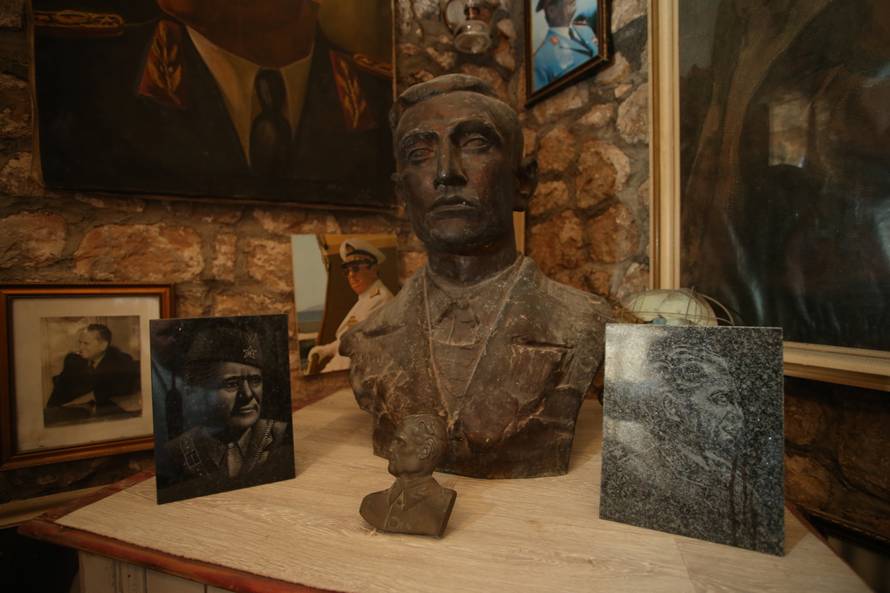 On vozi Titovu limuzinu: 'Kada okrenem uvijek kresne iz prve!'