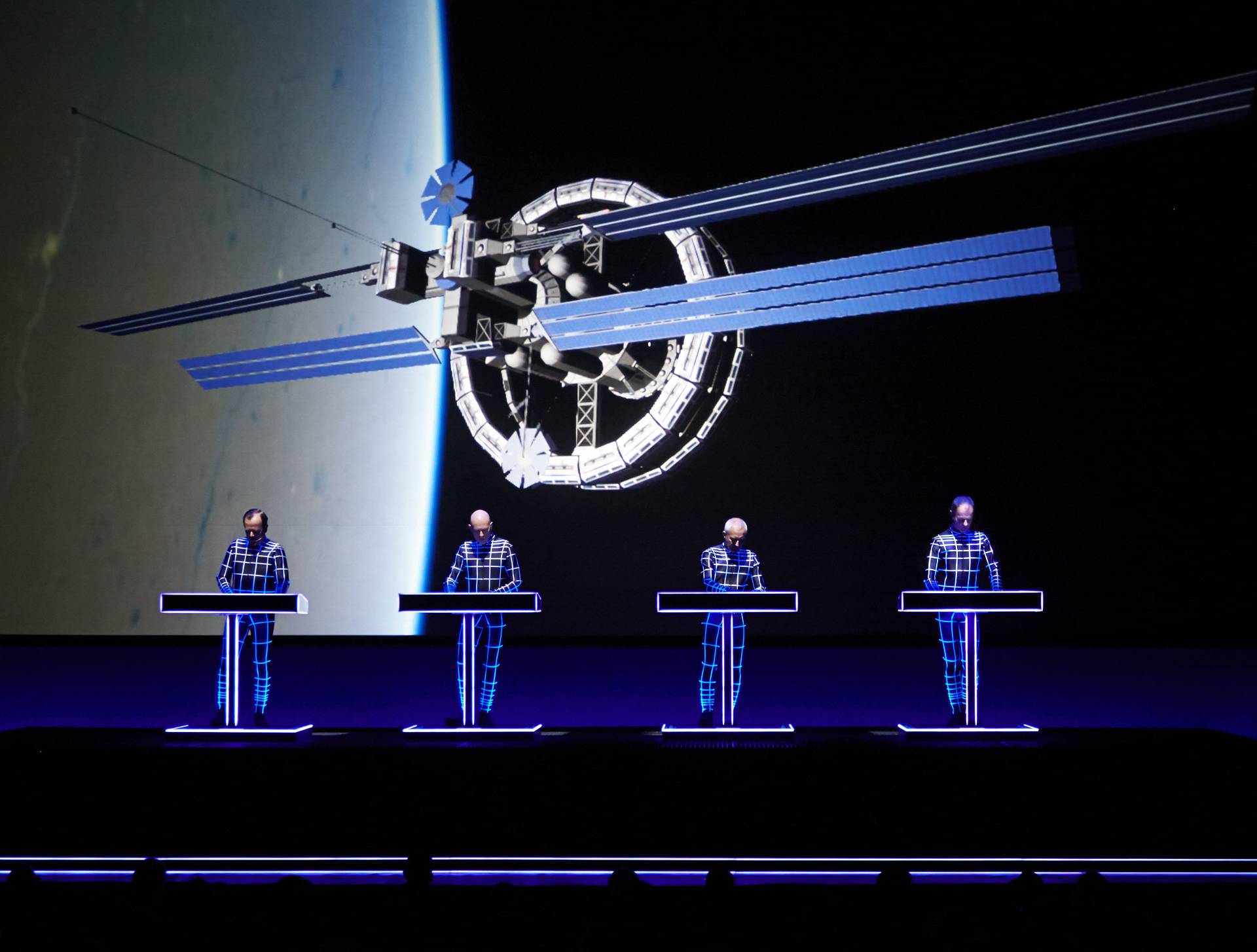 KRAFTWERK Burgtheater Wien 2014