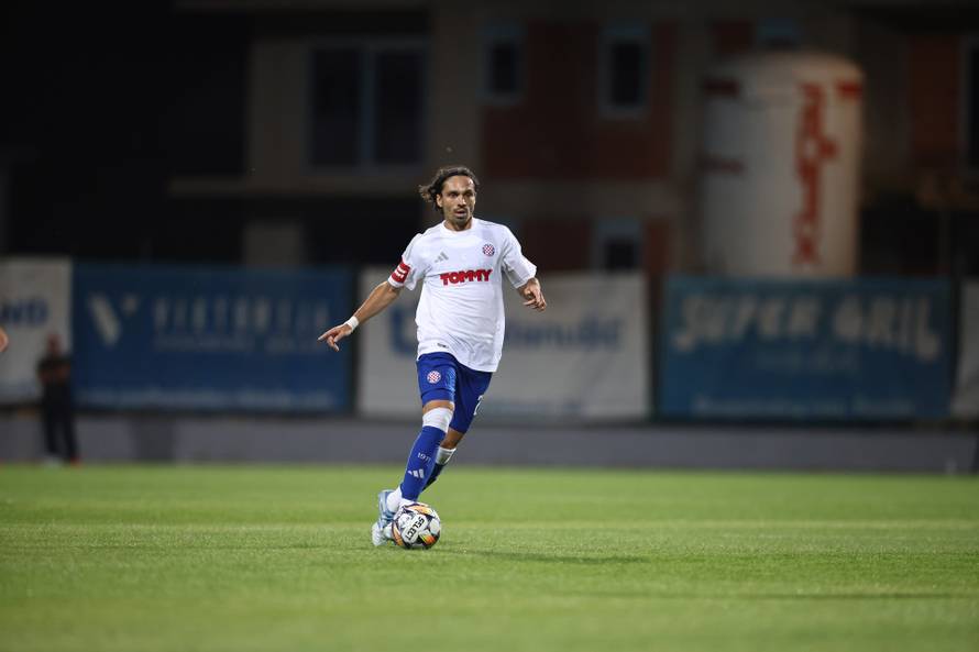 Posušje: Prijateljska utakmica Posušje - Hajduk u rasprodanom stadionu