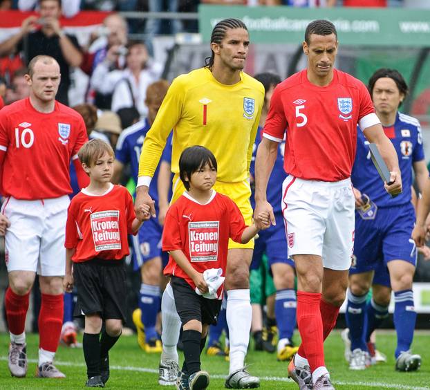 Graz: Prijateljska utakmica, Engleska - Japan