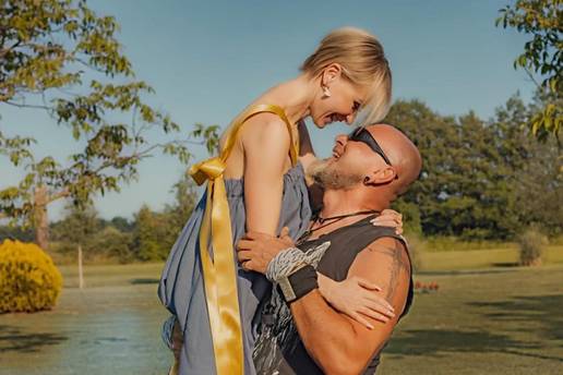 Danijela Martinovi&cacute; otkrila koji je uvjet partner Josip morao ispuniti da bi mogli biti skupa