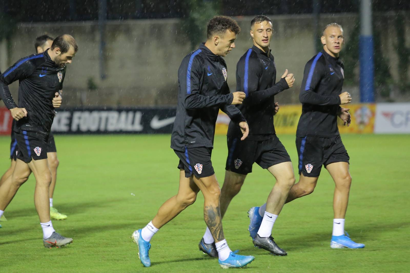 Zagreb: Reprezentativci odradili trening uoÄi utakmica protiv SlovaÄke i AzerbajdÅ¾ana