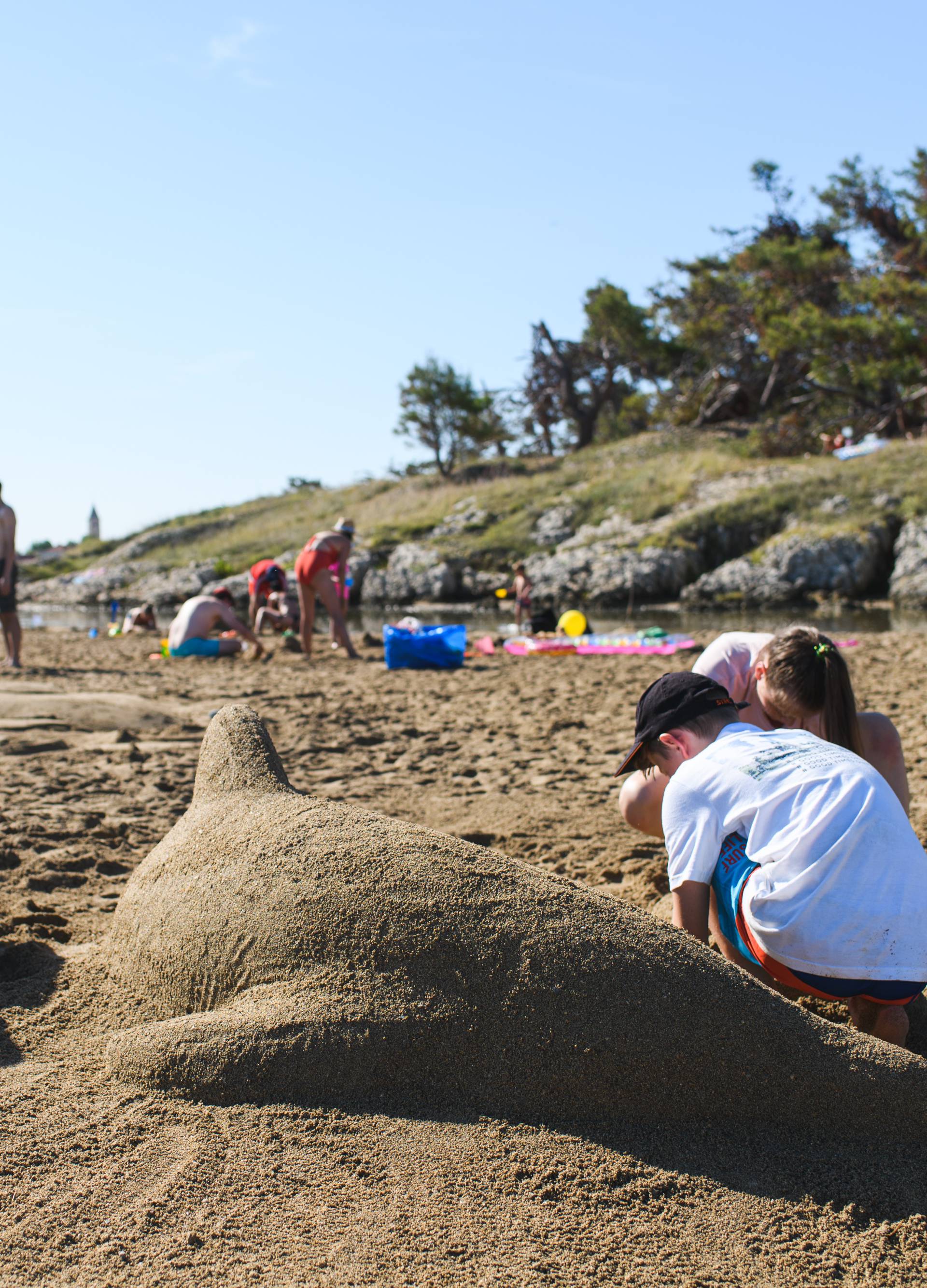 Prekrasne skulpture od pijeska uljepšale poznate plaže u Ninu