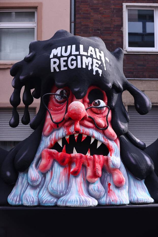 Rose Monday parade in Dusseldorf