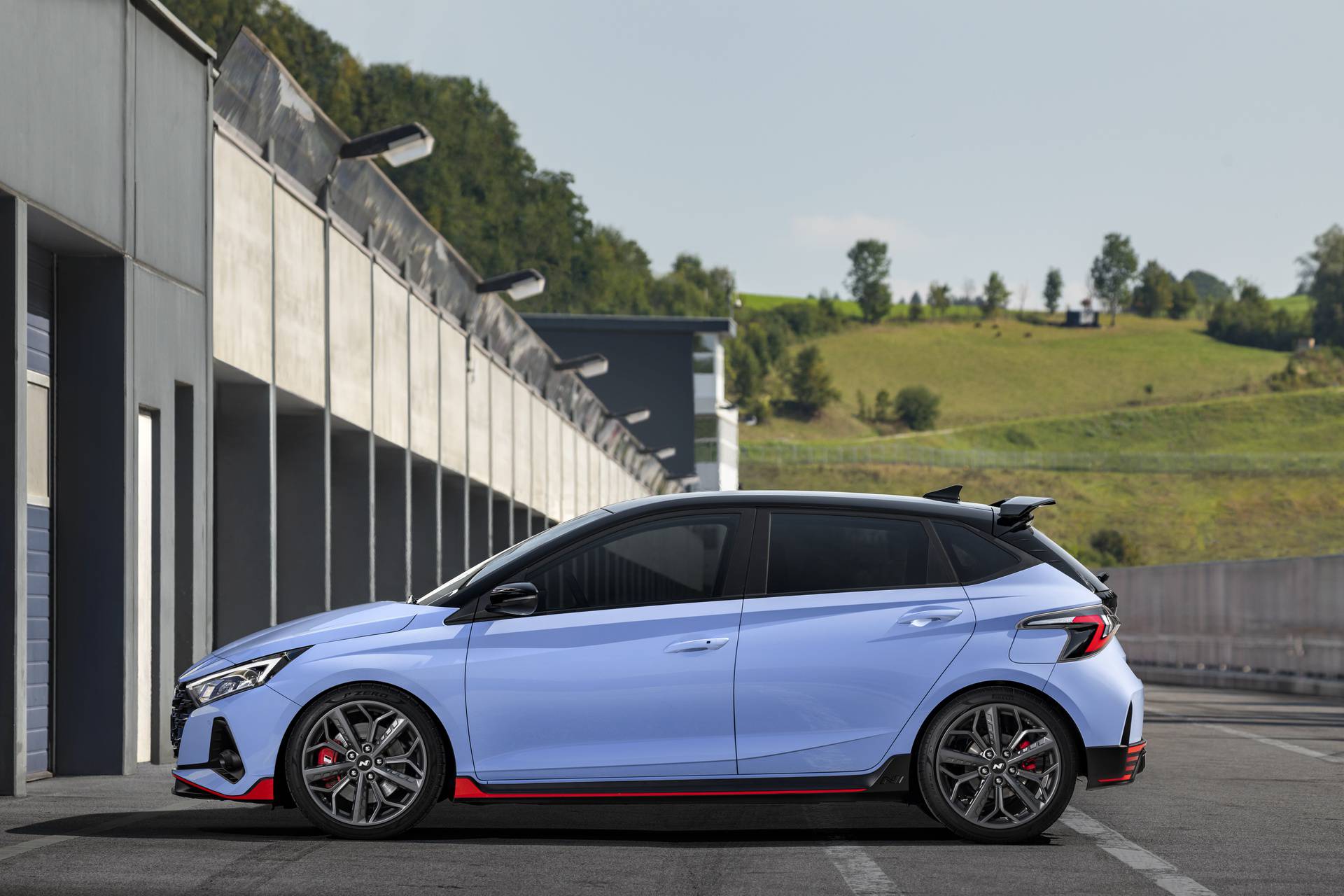 Hyundai predstavio novi i20 N koji ima 204 KS i juri 230 km/h