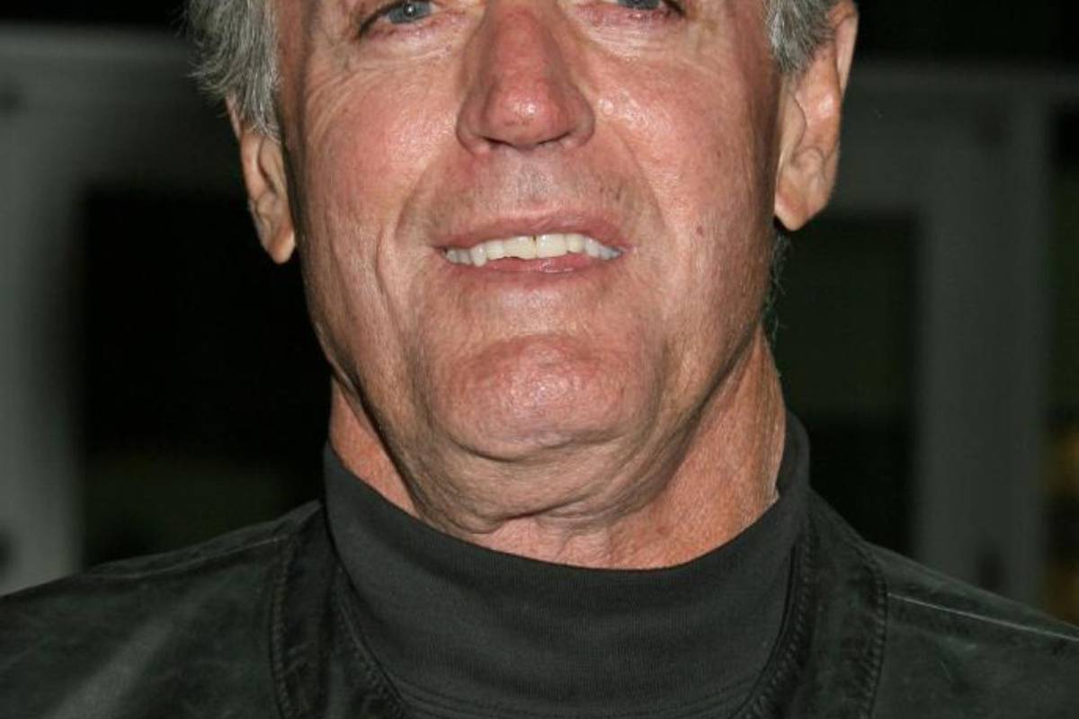 Peter Fonda našao mrtvo tijelo muškarca koji se ubio u autu