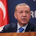 Erdogan: 'Turska će napasti kurdske militante tenkovima'