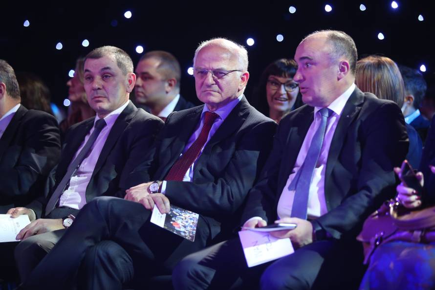 Nesebični heroji koji su spasili tuđe živote i pomagali okolini